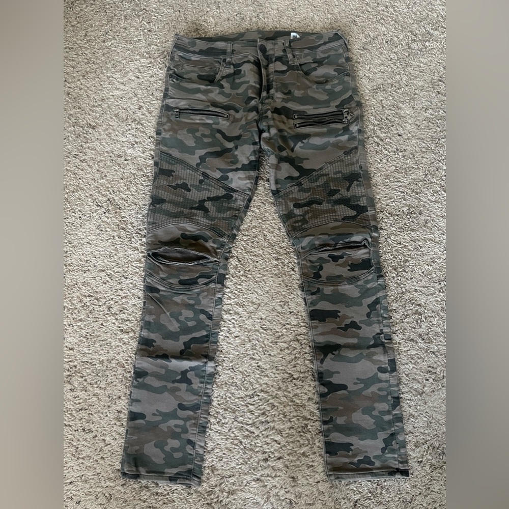 100% authentic true religion moto rocco jeans